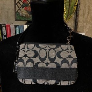 NEW Authentic Coach Wristlet